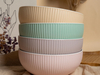 Nowoczesne kolorowe miski ceramiczne do codziennego użytku